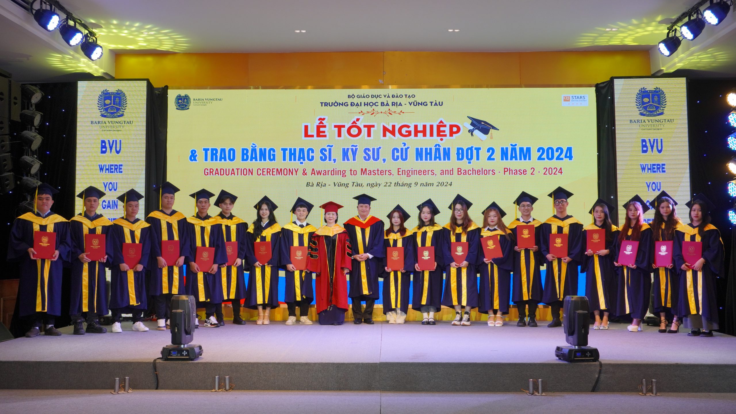 BVU long trọng tổ chức Lễ tốt nghiệp đợt 2 năm 2024