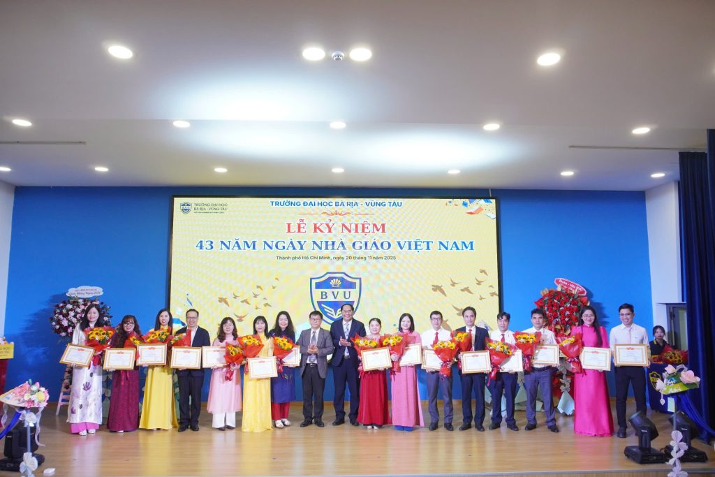BVU: NƠI TRI ÂN ĐƯỢC THẮP SÁNG TỪ TRÁI TIM – CHÀO MỪNG NGÀY NHÀ GIÁO VIỆT NAM