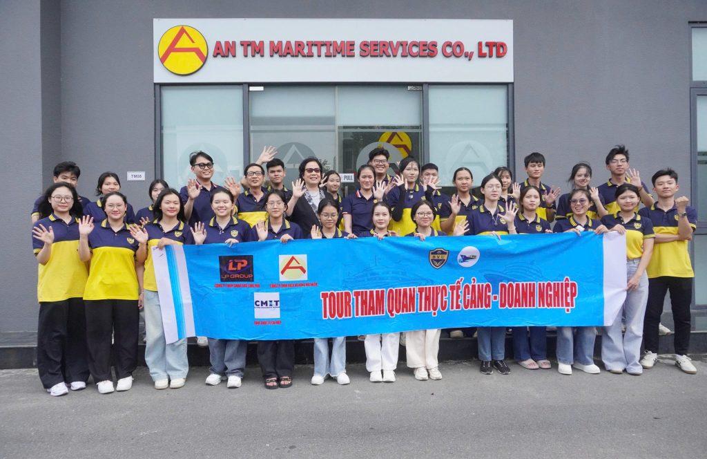 BỨT PHÁ TỪ TRẢI NGHIỆM: SINH VIÊN BVU LÀM CHỦ KIẾN THỨC VỀ KINH TẾ BIỂN – LOGISTICS