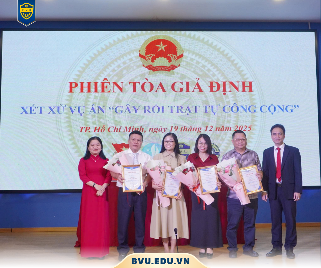 “THU HOẠCH” NHỮNG BÀI HỌC GIÁ TRỊ SAU PHIÊN TÒA GIẢ ĐỊNH CỦA SINH VIÊN BVU
