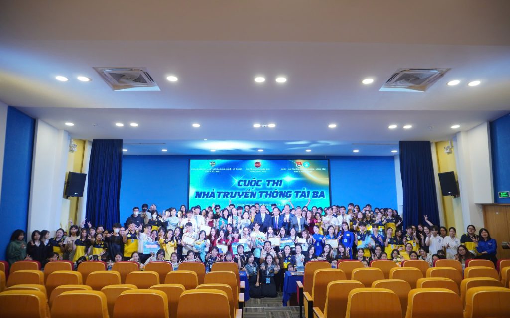 NHỮNG “NHÀ TRUYỀN THÔNG TƯƠNG LAI TÀI NĂNG” CỦA BVU