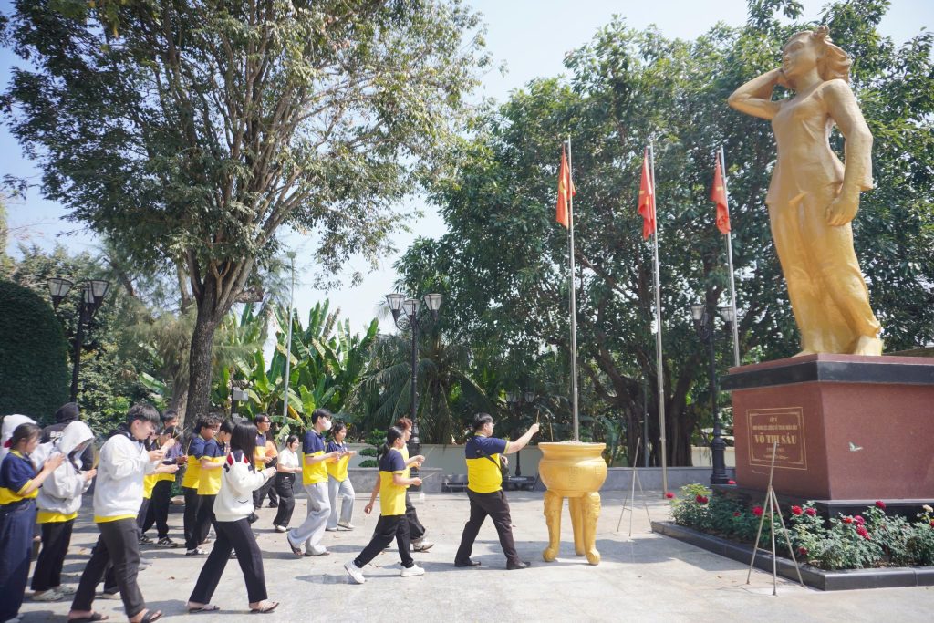 MỘT NGÀY LÀM “NGƯỜI TRONG NGHỀ” CỦA SINH VIÊN QUẢN TRỊ KHÁCH SẠN BVU