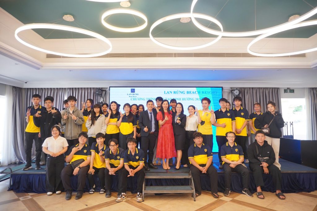 MỘT NGÀY LÀM “NGƯỜI TRONG NGHỀ” CỦA SINH VIÊN QUẢN TRỊ KHÁCH SẠN BVU