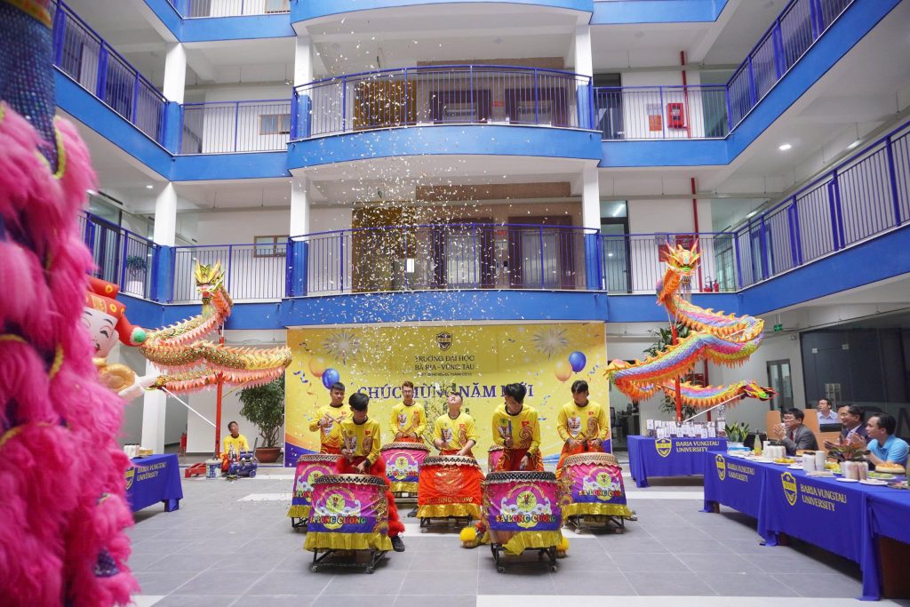 BVU TƯNG BỪNG KHAI TRƯƠNG CƠ SỞ 2 VÀ KHAI XUÂN BÍNH NGỌ 2026