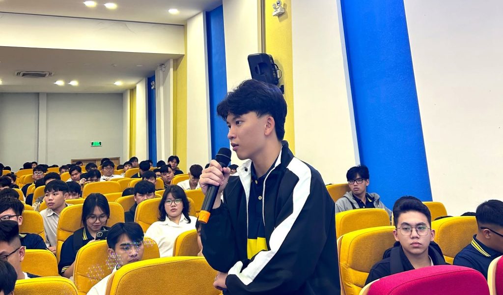Khoa Công nghệ – Kỹ thuật BVU gặp mặt tân sinh viên Khóa 2026