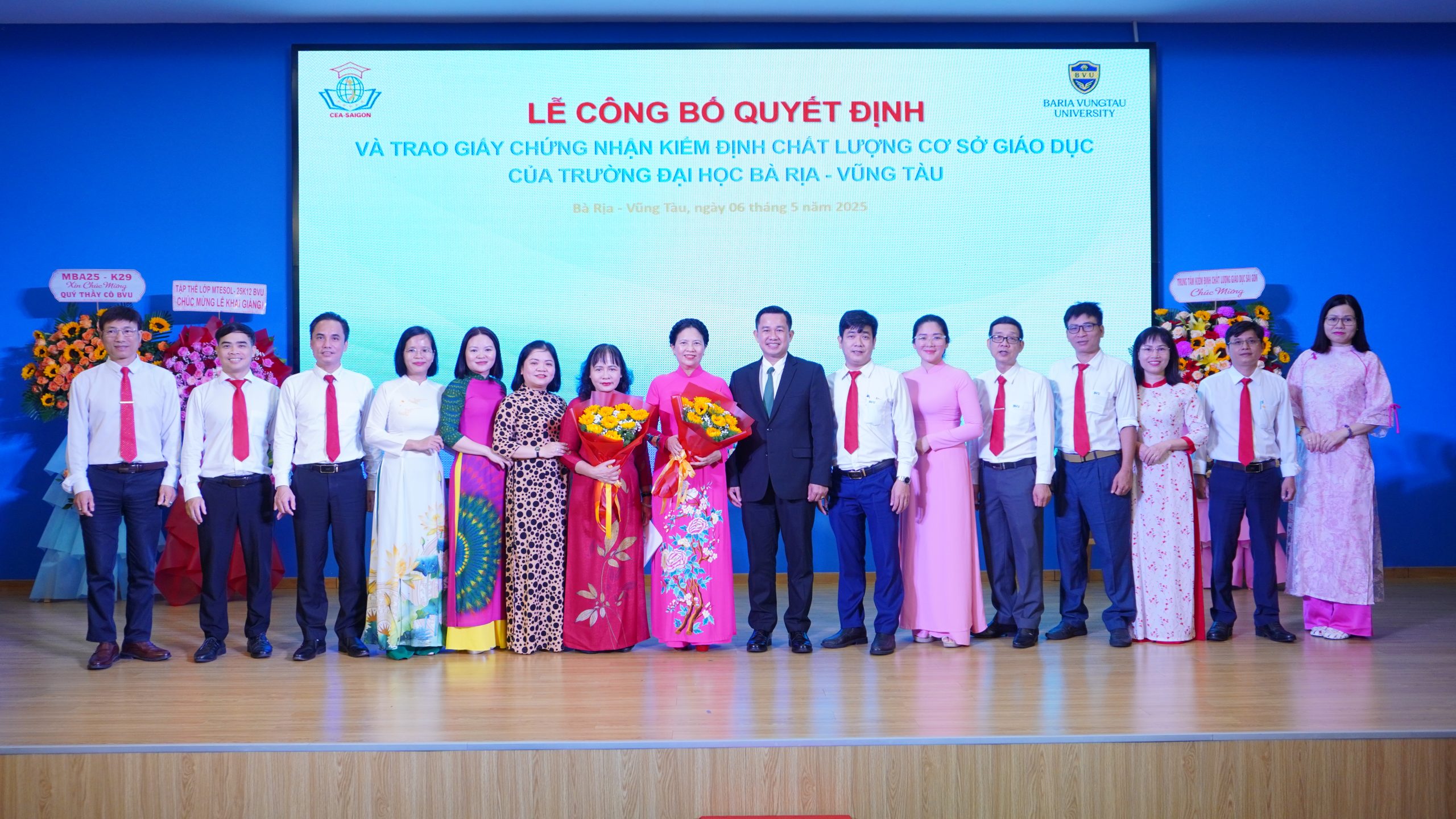 BVU long trọng tổ chức Lễ công bố quyết định và trao giấy chứng nhận kiểm định chất lượng cơ sở giáo dục