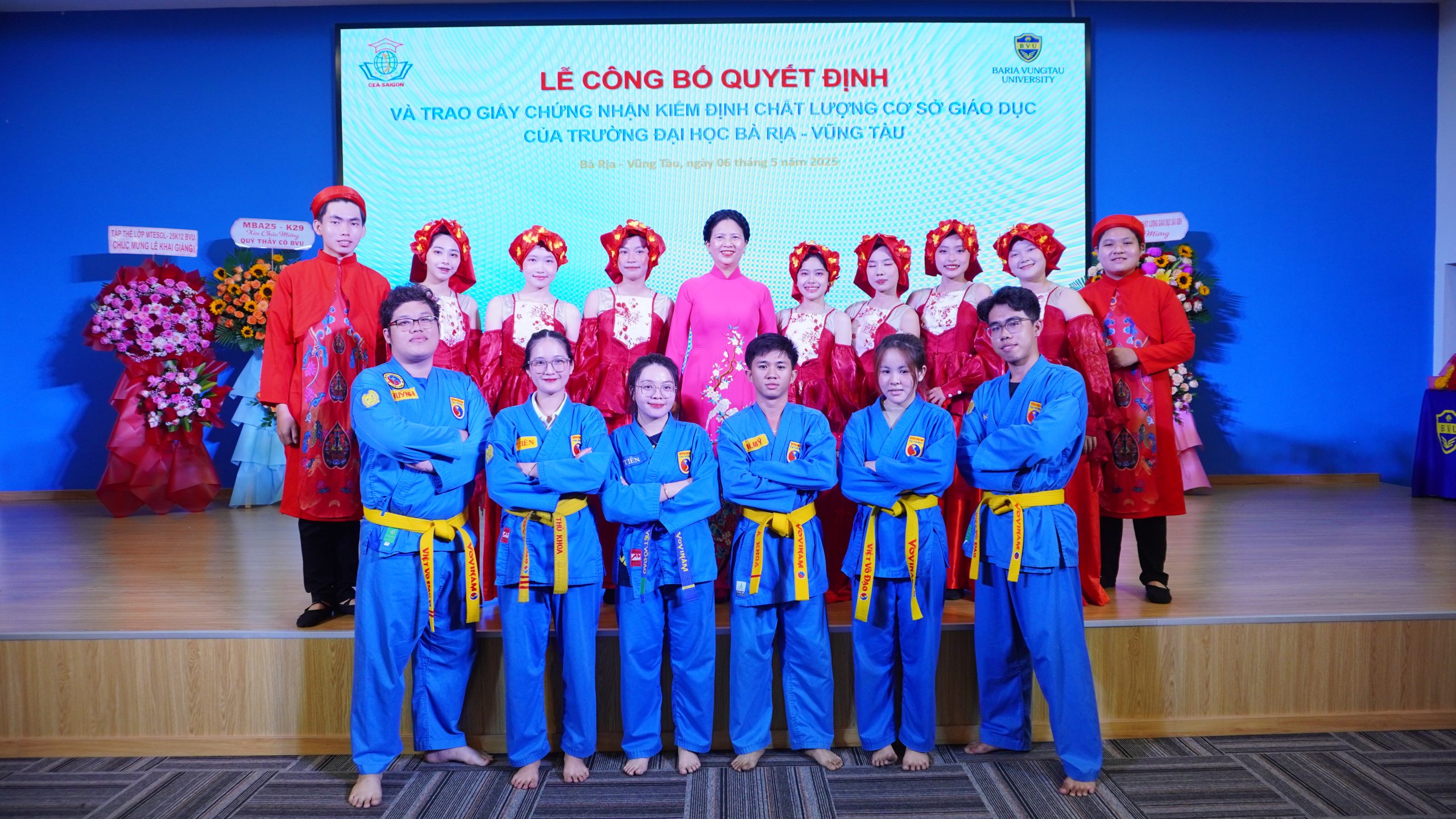 BVU long trọng tổ chức Lễ công bố quyết định và trao giấy chứng nhận kiểm định chất lượng cơ sở giáo dục