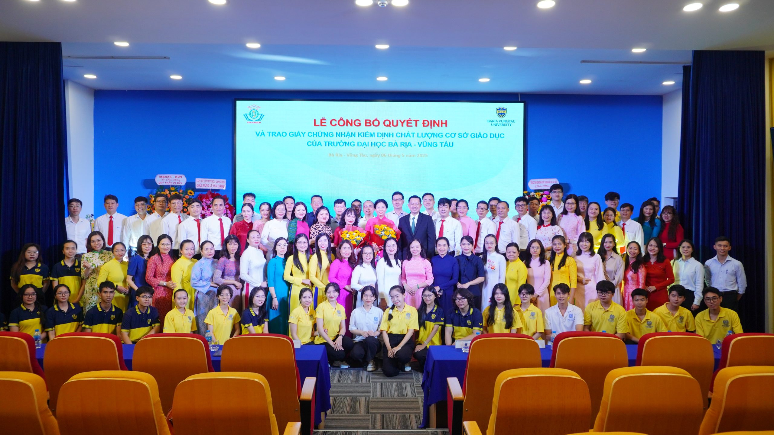 BVU long trọng tổ chức Lễ công bố quyết định và trao giấy chứng nhận kiểm định chất lượng cơ sở giáo dục