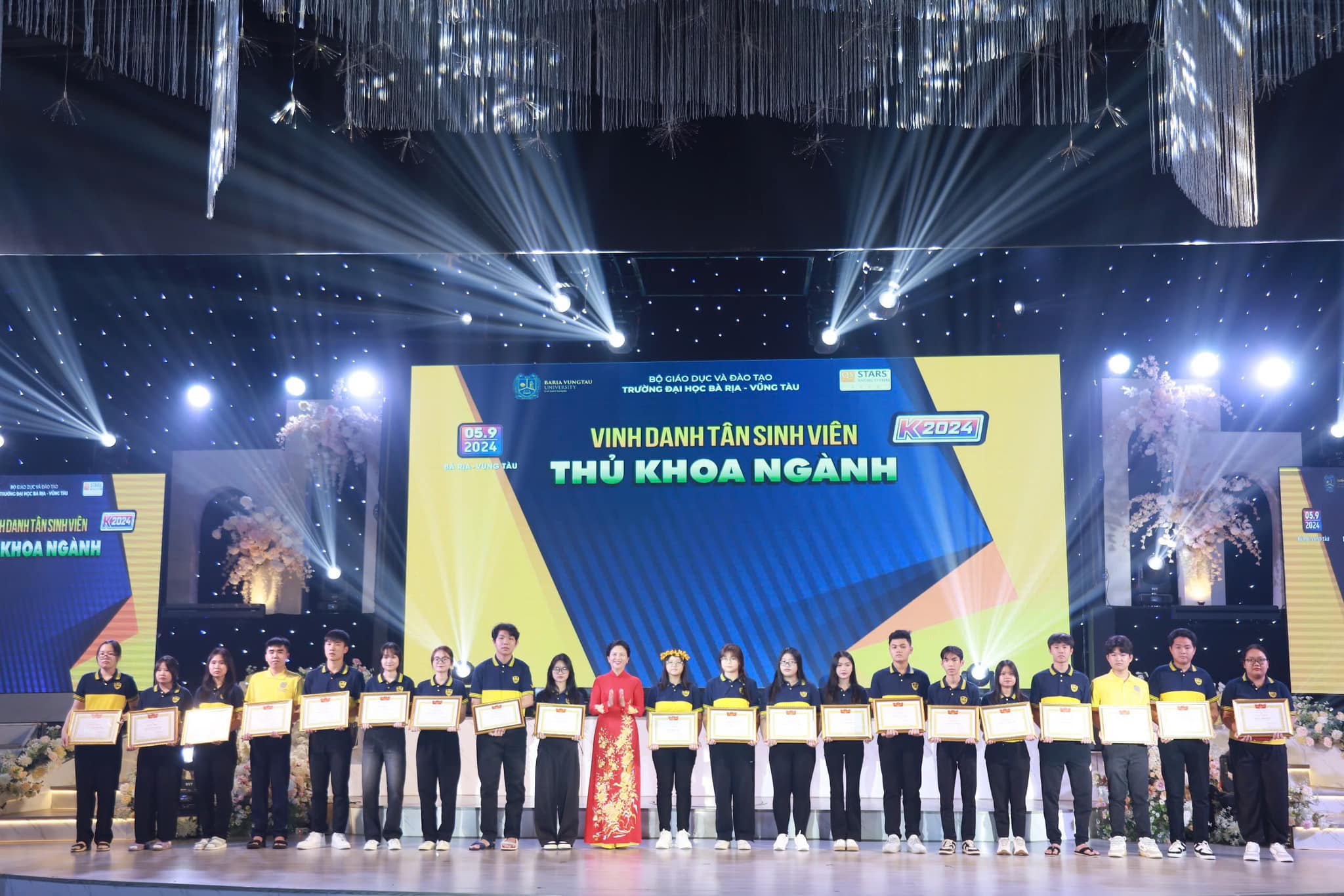 Chọn BVU: Gia đình vững tài chính, con cái vững tương lai !