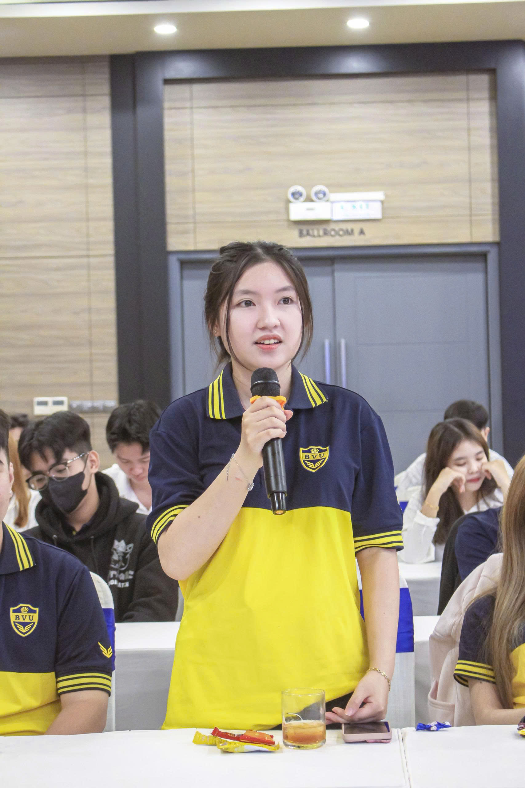 “Check-in” Malibu hotel: Sinh viên BVU khám phá thế giới đẳng cấp 5 sao ngay tại Vũng Tàu