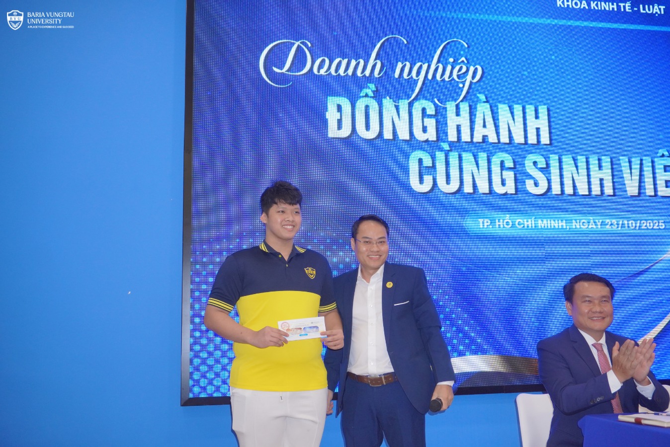 26 Doanh nghiệp đồng hành cùng Tân sinh viên BVU: Truyền cảm hứng và định hướng nghề nghiệp bằng câu chuyện thực tế