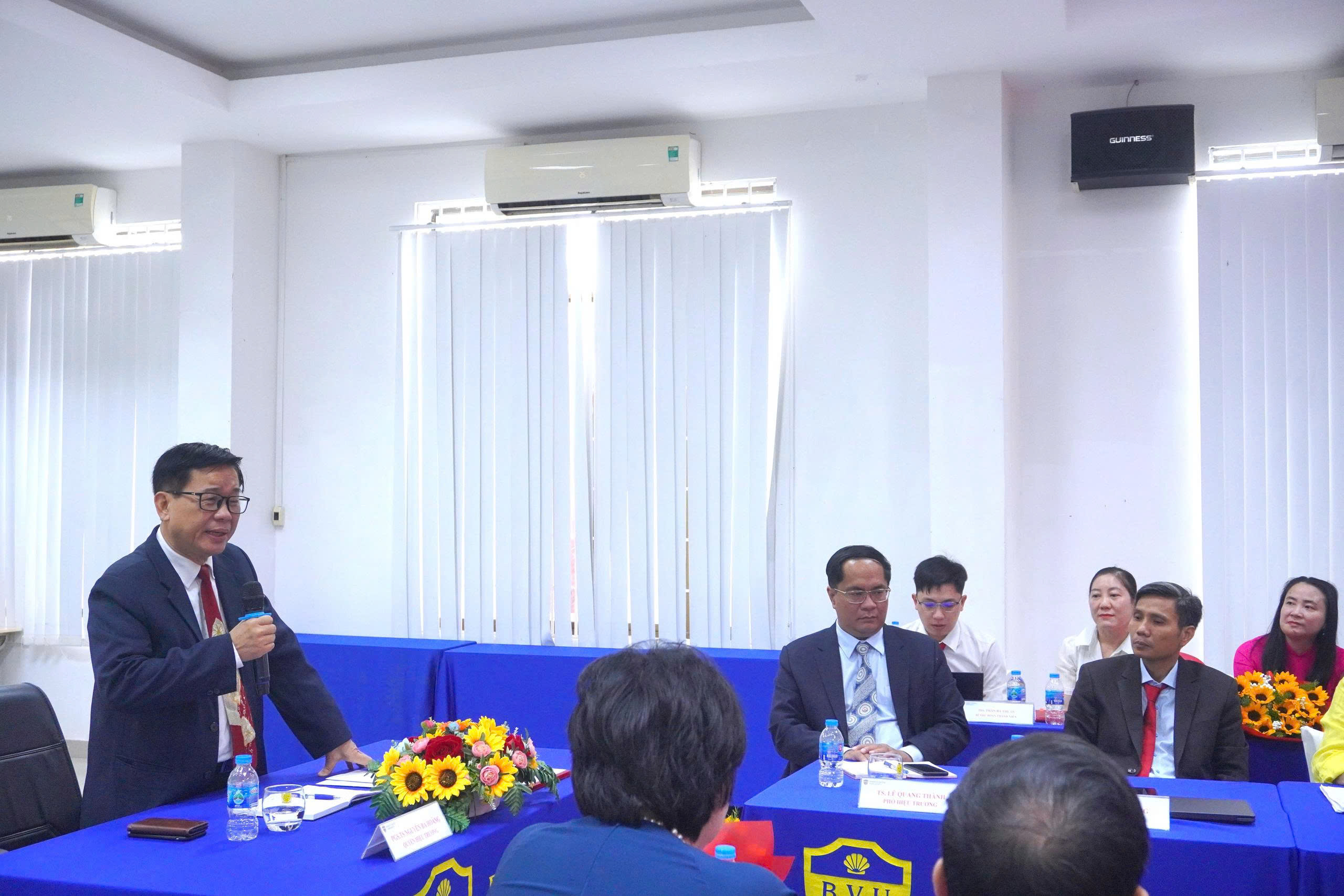 BVU bổ nhiệm cán bộ quản lý theo định hướng phát triển mới: Kiện toàn bộ máy – Chuyển mình vươn xa