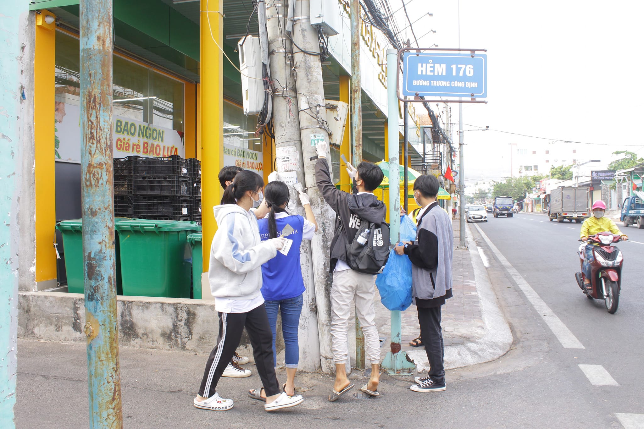 “Ngày Chủ nhật xanh” – Hưởng ứng Tháng Thanh niên 2024: Đoàn viên, Hội viên và Sinh viên BVU Chung Tay Bảo Vệ Môi Trường