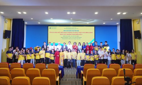 Tối ưu kết nối – mở lối tương lai: Góc nhìn thực tiễn từ chuyên đề về cảng biển Nhóm 4