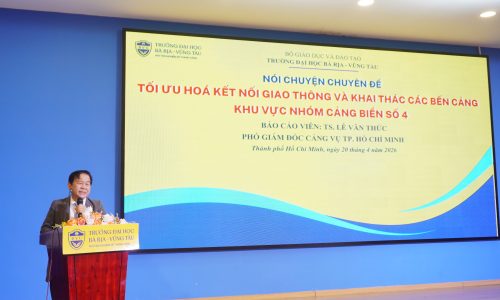 Tối ưu kết nối – mở lối tương lai: Góc nhìn thực tiễn từ chuyên đề về cảng biển Nhóm 4