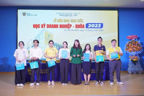 Khoa Quản trị – Luật BVU: Tưng bừng chào đón học kỳ Doanh nghiệp K23