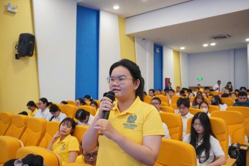 Khoa Quản trị – Luật BVU: Tưng bừng chào đón học kỳ Doanh nghiệp K23