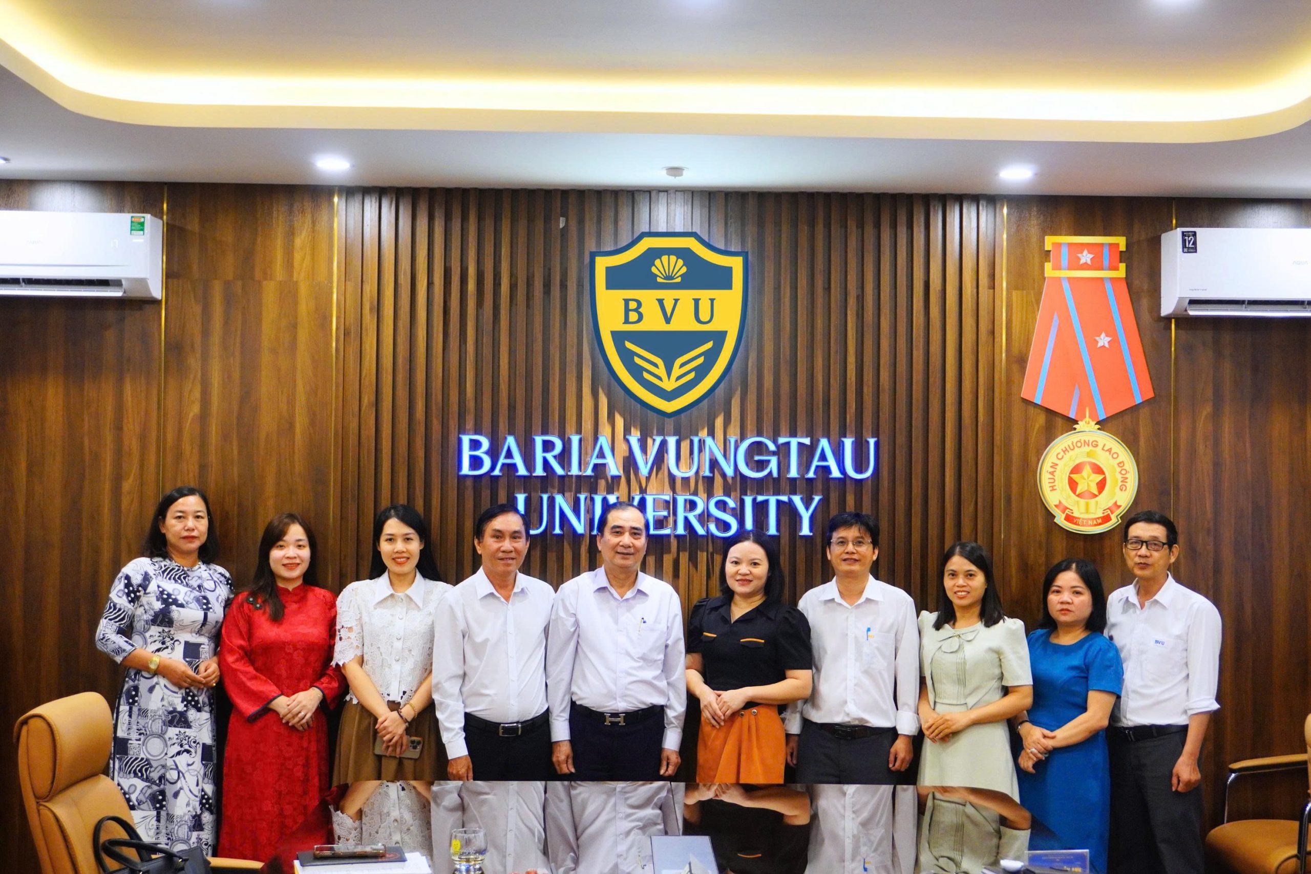 Đoàn giám sát Đảng ủy phường Vũng Tàu làm việc với Đảng ủy Trường Đại học Bà Rịa – Vũng Tàu