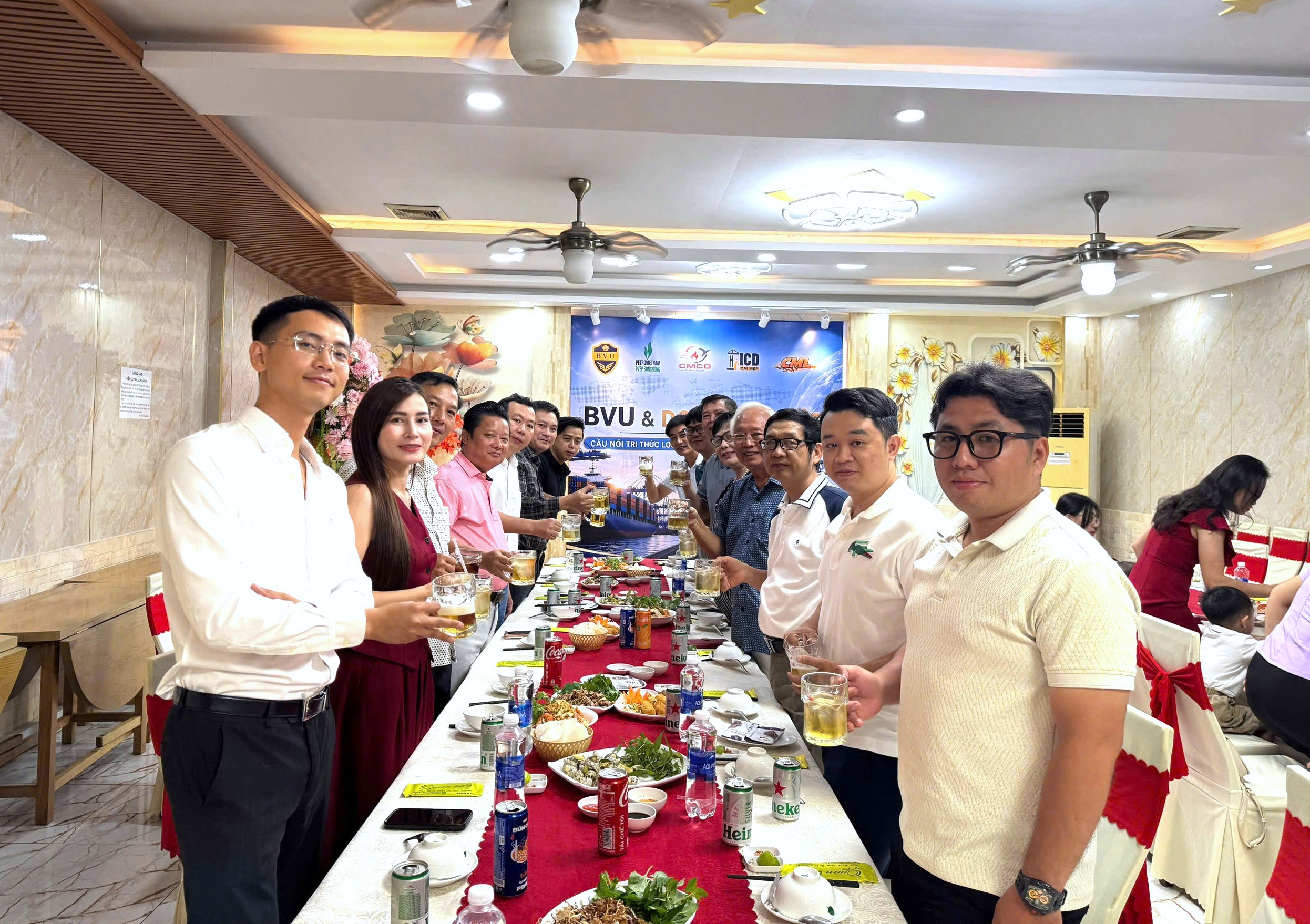 Kết nối để cùng kiến tạo giá trị: Khi giảng đường gặp thực tiễn doanh nghiệp