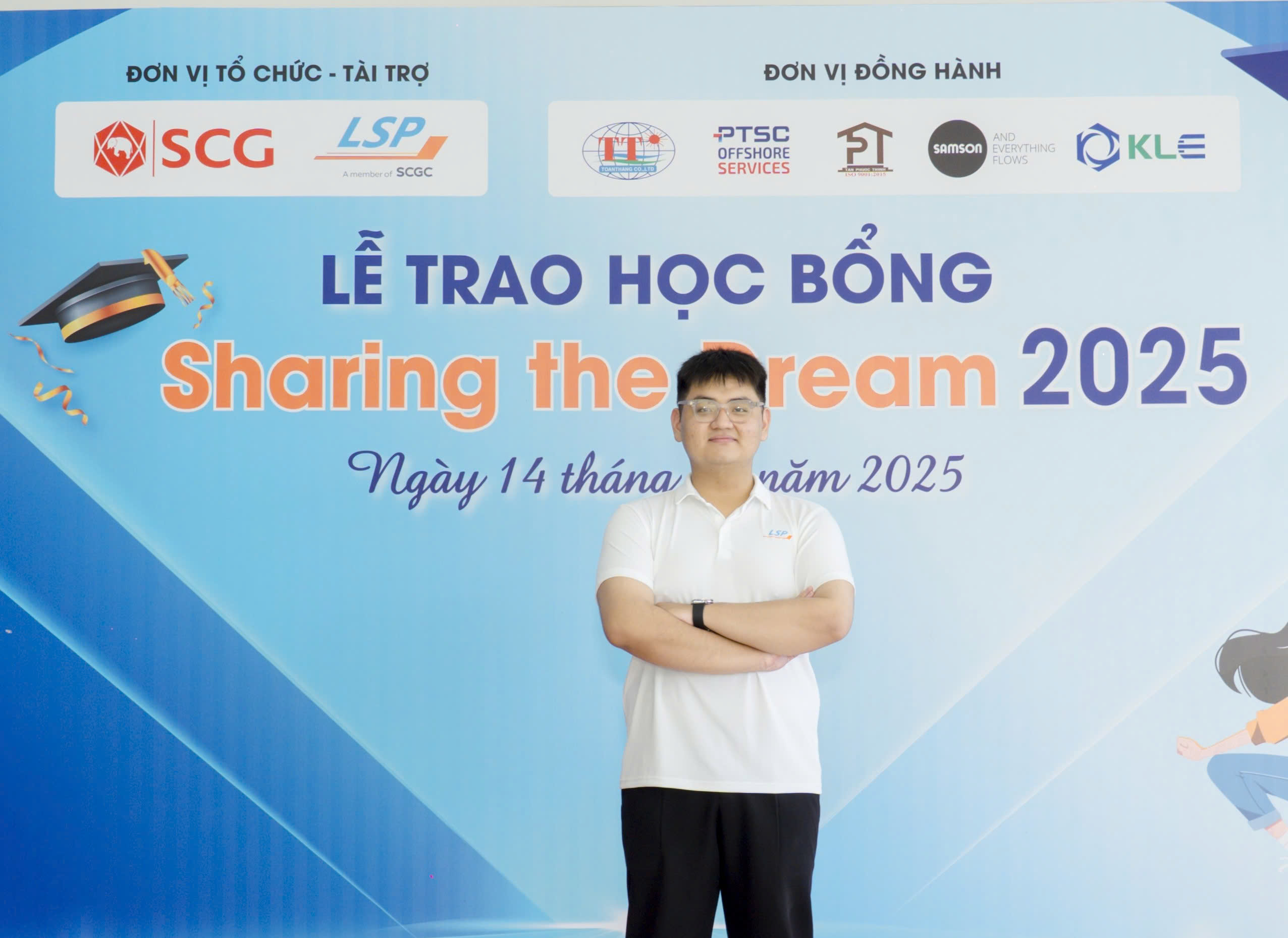 Lê Hoàng Phúc – sinh viên xuất sắc Logistics đạt điểm phỏng vấn cao nhất Học bổng LSP Sharing The Dream – Trị giá 60 triệu