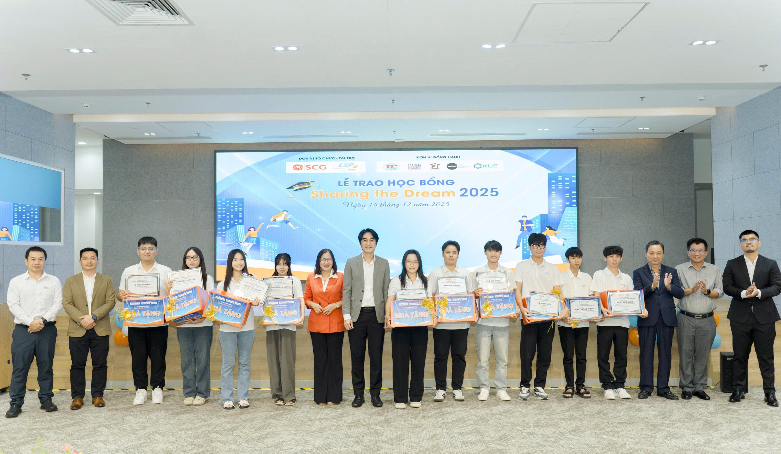 Lê Hoàng Phúc – sinh viên xuất sắc Logistics đạt điểm phỏng vấn cao nhất Học bổng LSP Sharing The Dream – Trị giá 60 triệu