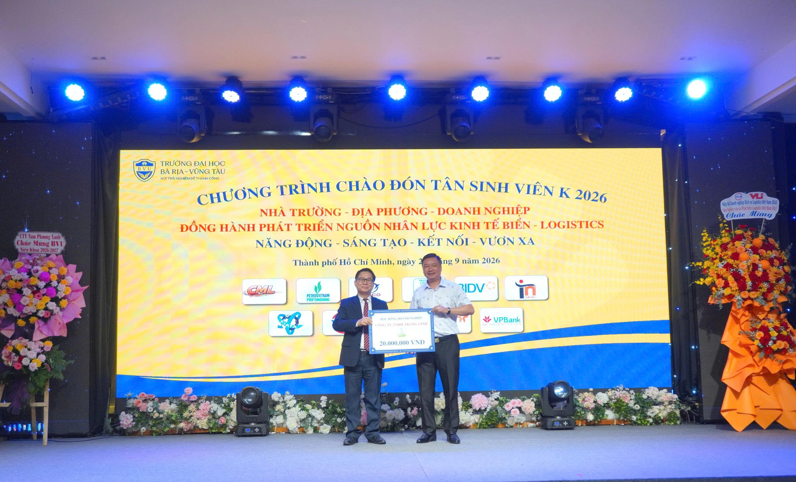 BVU kết nối chuẩn nghề nghiệp quốc tế, mở rộng hợp tác doanh nghiệp và truyền cảm hứng cho tân sinh viên K2026