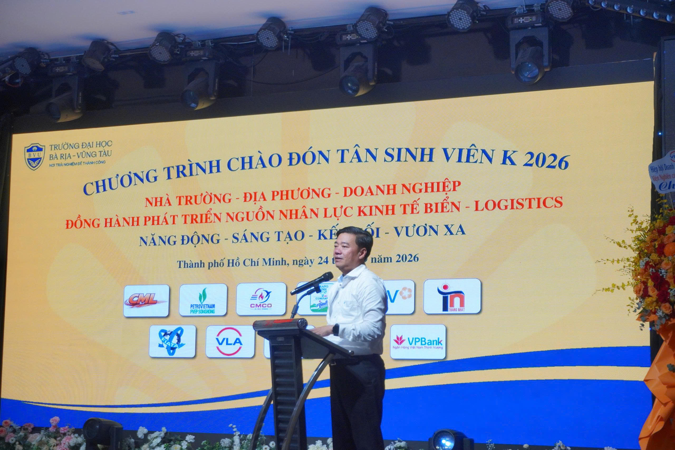 Tân sinh viên Khoa kinh tế Biển – Logistic k2026 khởi hành cùng hệ sinh thái kết nối