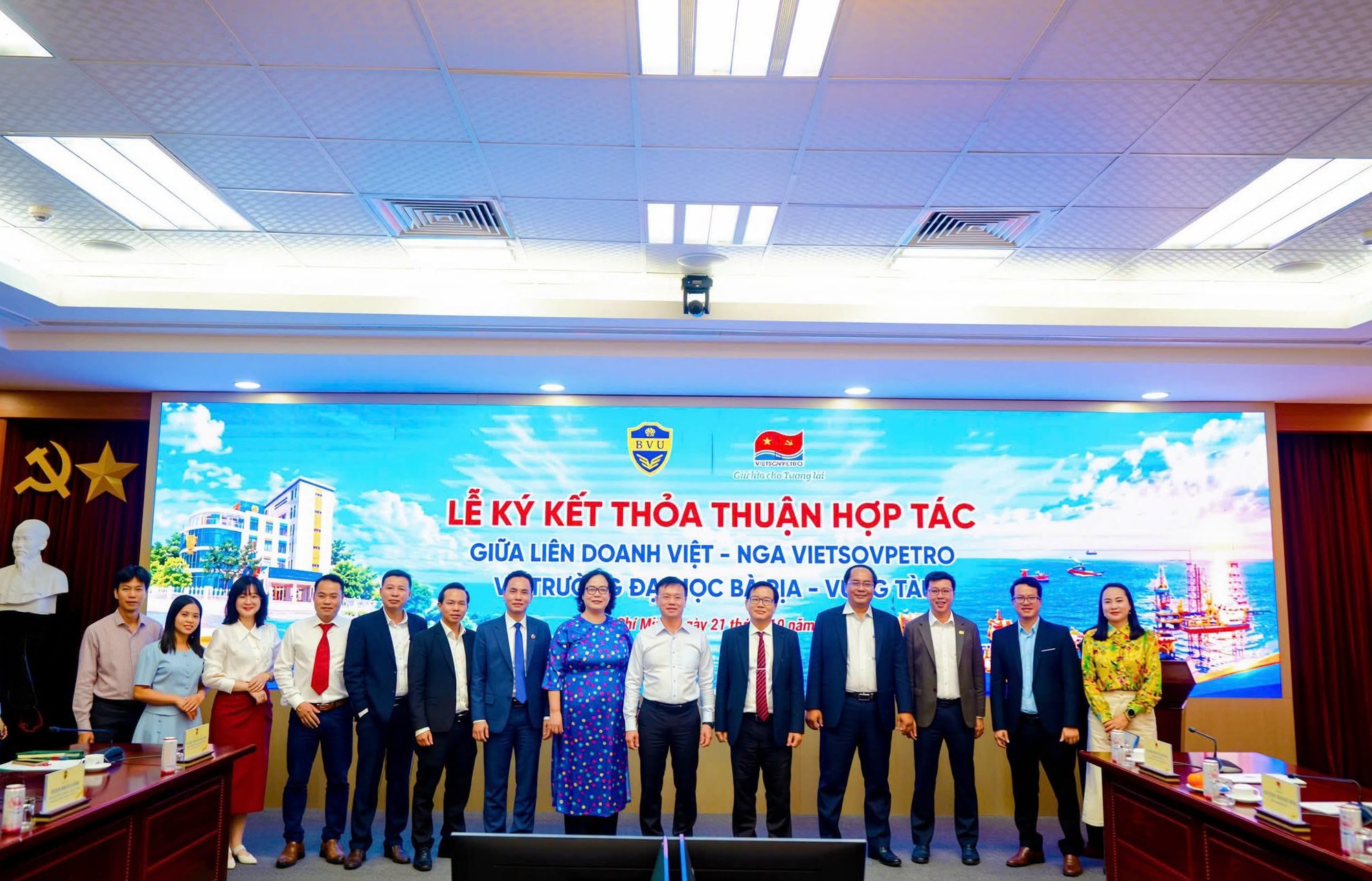 BVU ký kết hợp tác cùng Vietsovpetro: Tăng kết nối đào tạo với thực tiễn, mở rộng cơ hội cho sinh viên