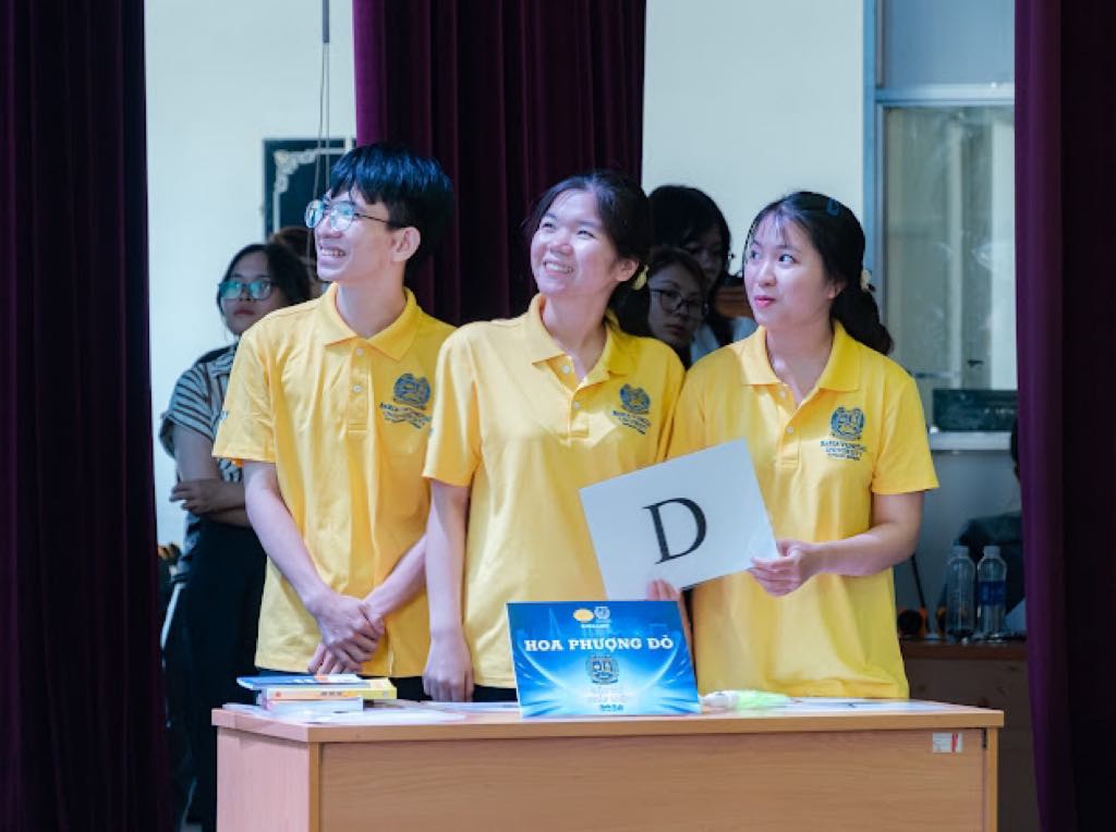 Sinh viên BVU chinh phục Chung kết “Đấu trí pháp luật 2024”: Hành trình rực lửa trí tuệ và bản lĩnh!