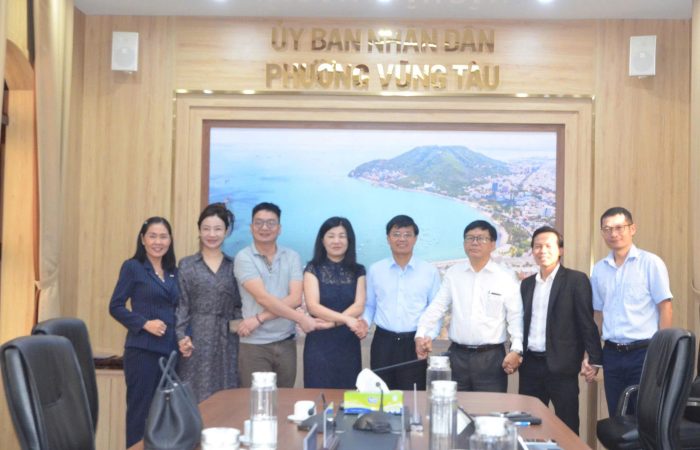 MỞ RA HƯỚNG HỢP TÁC ĐÀO TẠO NHÂN LỰC Y TẾ VÀ LIÊN KẾT QUỐC TẾ GIỮA NHÀ TRƯỜNG – DOANH NGHIỆP – ĐỊA PHƯƠNG