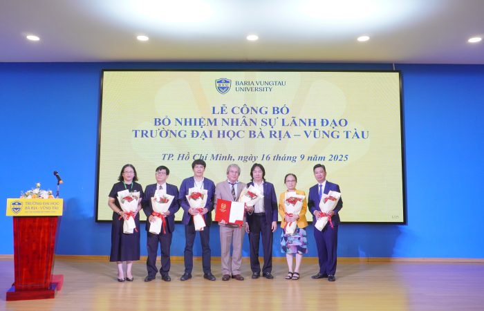 BVU BƯỚC VÀO KỶ NGUYÊN MỚI: CÔNG BỐ QUYẾT ĐỊNH BỔ NHIỆM BAN LÃNH ĐẠO VÀ HỘI ĐỒNG TRƯỜNG