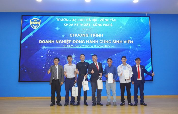 Lãnh đạo Doanh nghiệp “Bật mí” cơ hội nghề nghiệp ngành Kỹ thuật – Công nghệ cùng Tân sinh viên BVU