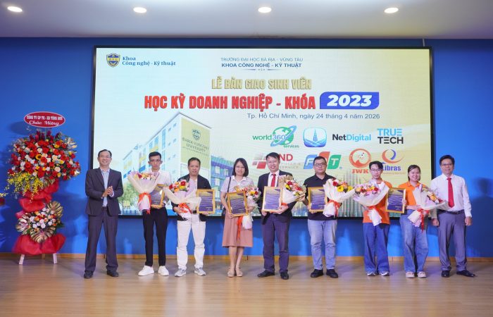 Học kỳ Doanh nghiệp khoa Công nghệ – Kỹ thuật: Khi Doanh nghiệp là “giảng đường thứ 2”