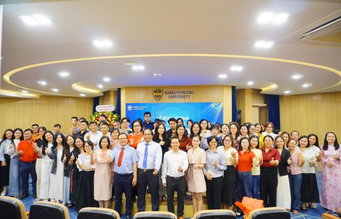 Viện đào tạo sau Đại học tổ chức Lễ khai giảng khóa đào tạo trình độ Thạc sĩ năm 2026